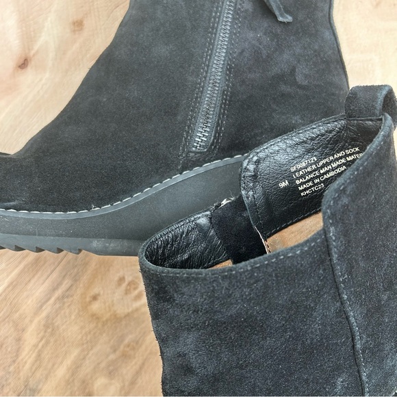 Sofft Emeree Wedge Boot EUC - Picture 4 of 5